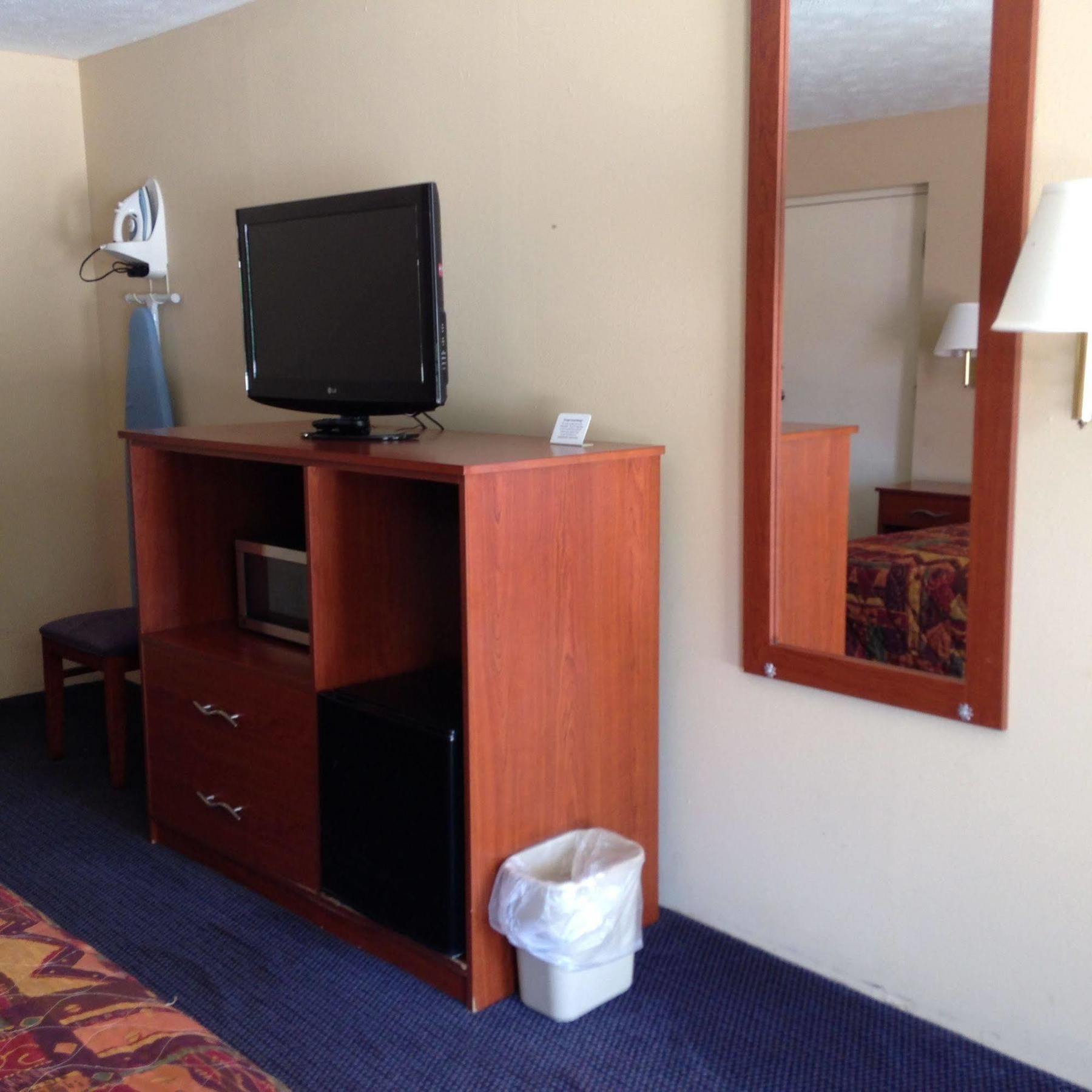 Knights Inn Elizabethtown מראה חיצוני תמונה