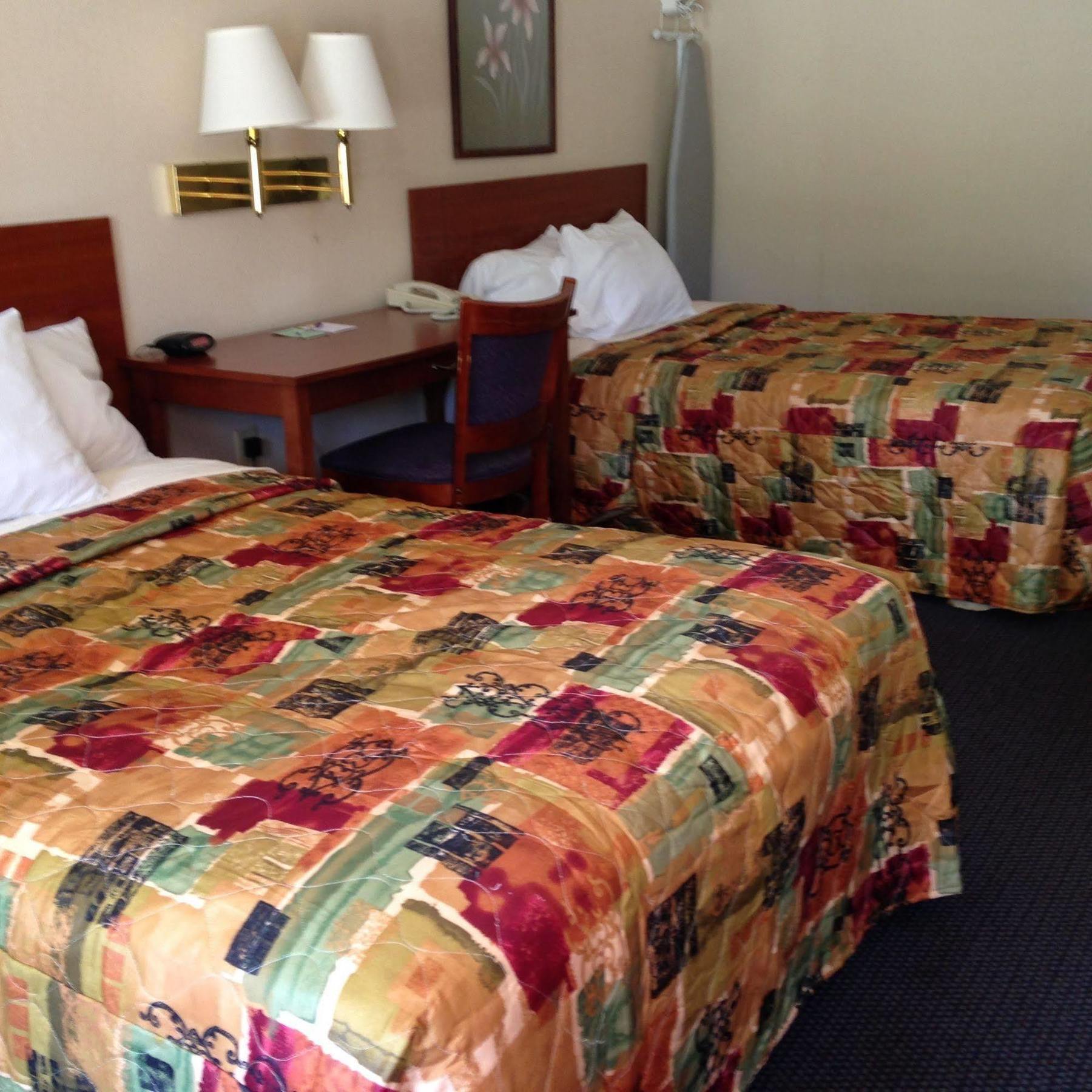 Knights Inn Elizabethtown מראה חיצוני תמונה